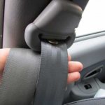 Неисправность ремня безопасности в авто